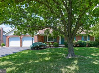 71 S Reamstown Rd, Stevens, PA 17578