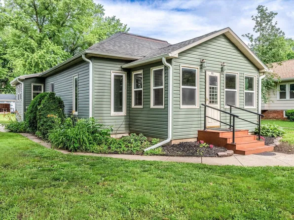 903 Ely St, Woodbine, IA 51579