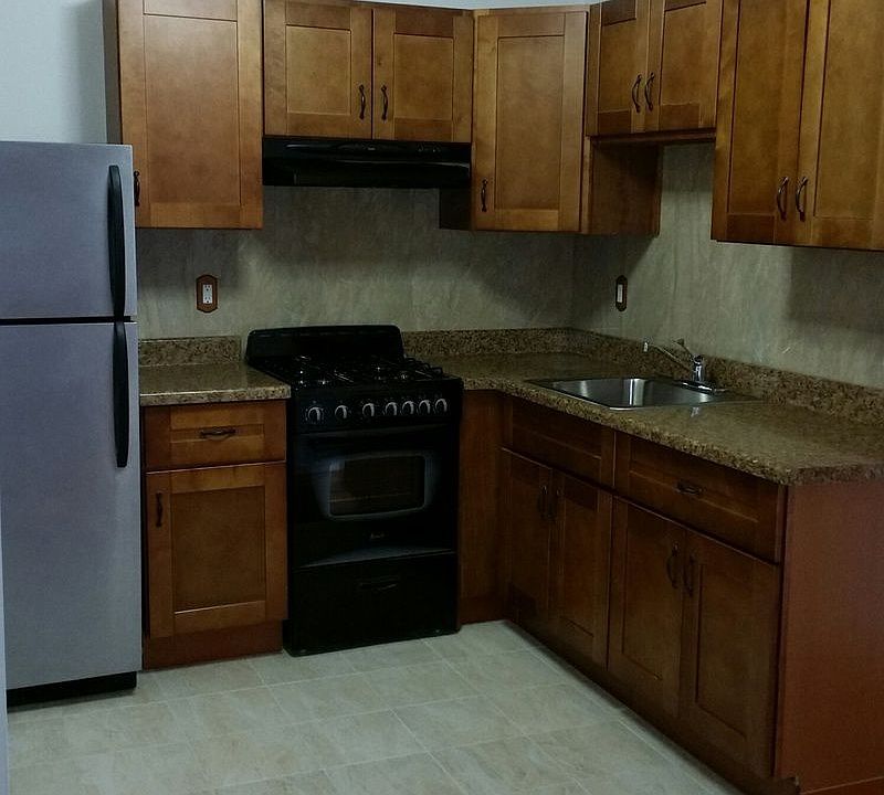 1st image of 2527 33rd St APT 2
