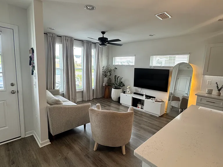 3605 Meadow Vista Ln — Photo 10