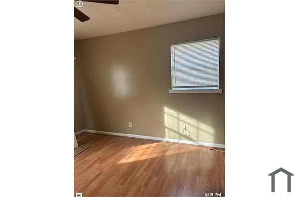 Building Photo - 3263 Hackberry Ln