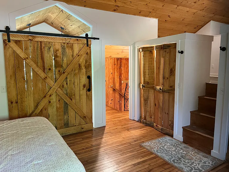 37 Old Lakey Gap Rd — Photo 15