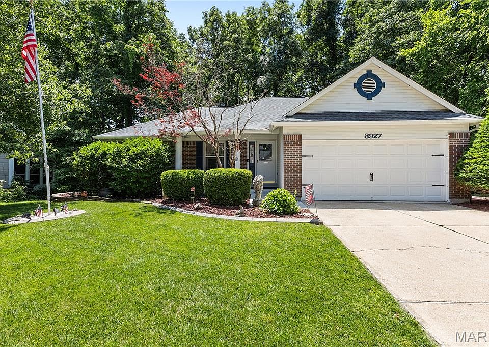 1st image of 3927 Rhine Ct