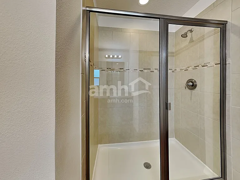 11861 Thicket Wood Dr — Photo 16