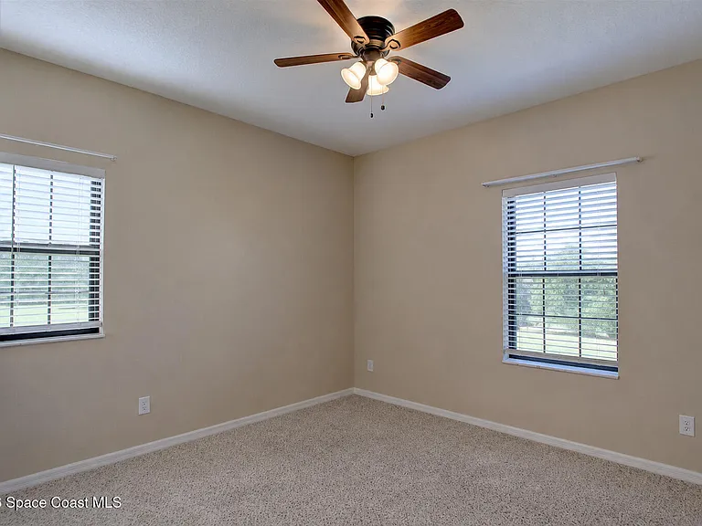 8810 Napolo Dr — Photo 32