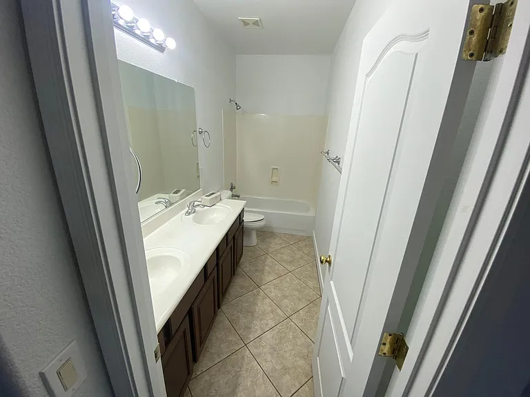 14574 W Mandalay Ln — Photo 14