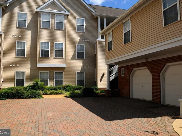 5812 Wyndham Cir Unit 305, Columbia, MD 21044
