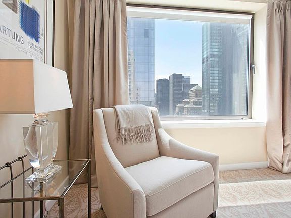 2nd image of 160 Central Park S #2911