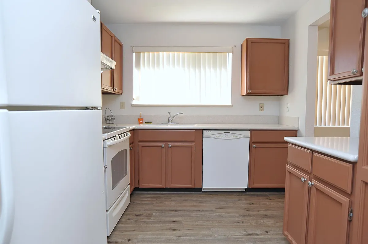 Building Photo - 3777 W Horizon Hills Dr
