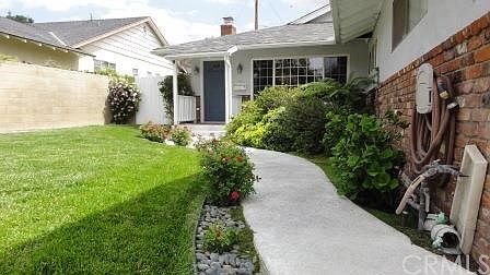 2nd image of 10120 Tigrina Ave