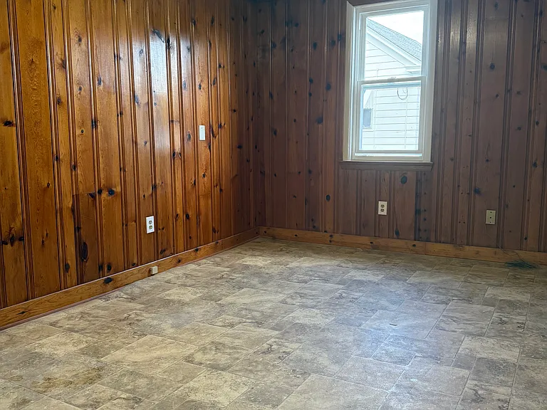 503 Maryland Ave #2 — Photo 9