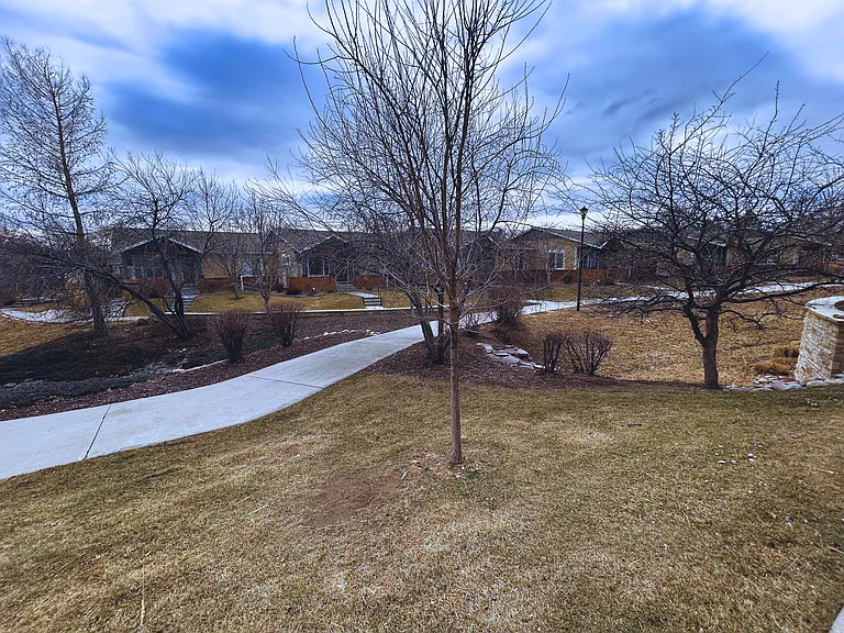 2521 Des Moines Dr #104 — Photo 32