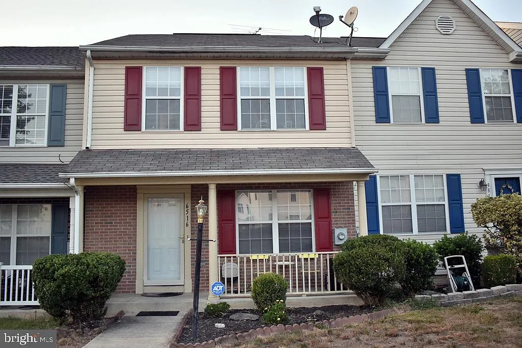6516 Jessica Ct photo 1