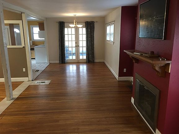 lvg room/dining room
