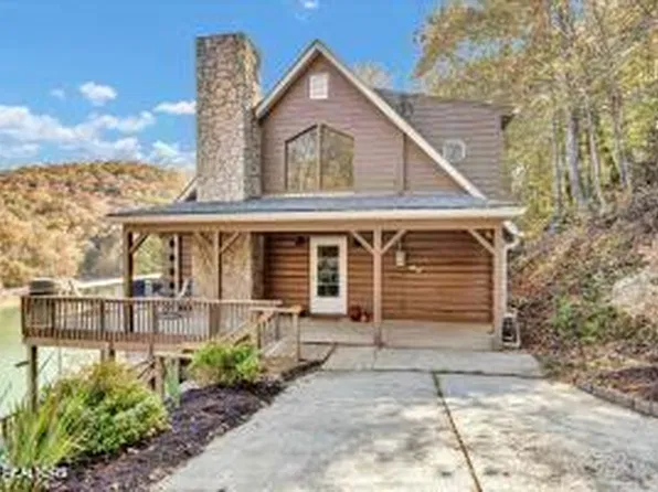130 Megan Ln, Lafollette, TN 37766