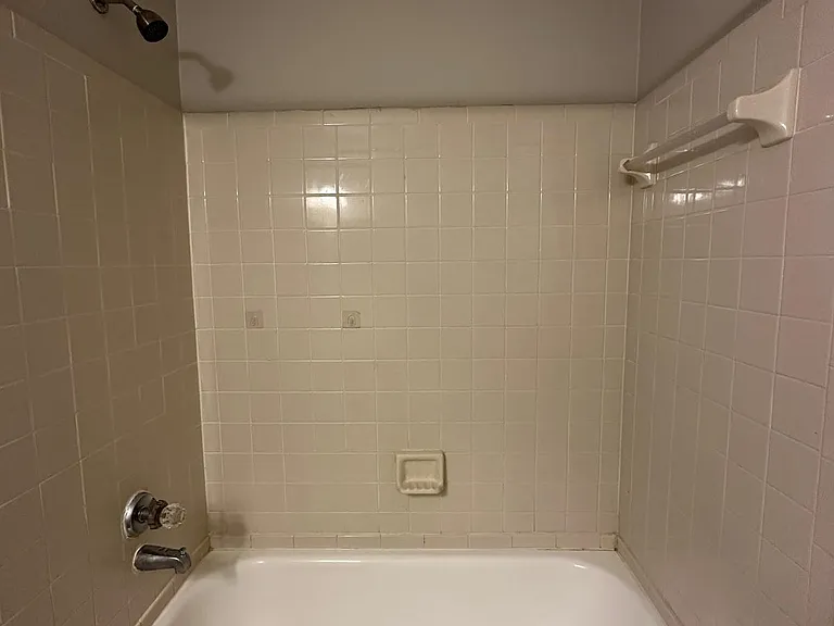 6354 Windsor Gate Ln — Photo 17