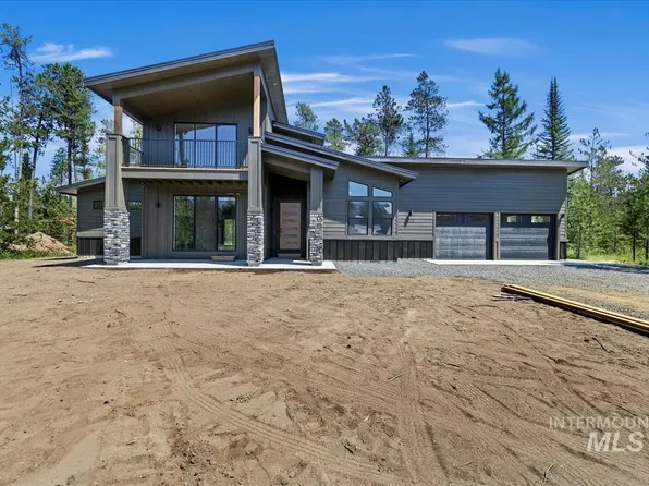 172 Jacks Loop, Donnelly, ID 83615
