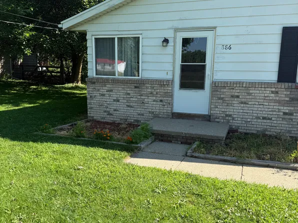 886 Hogsback Rd, Mason, MI 48854