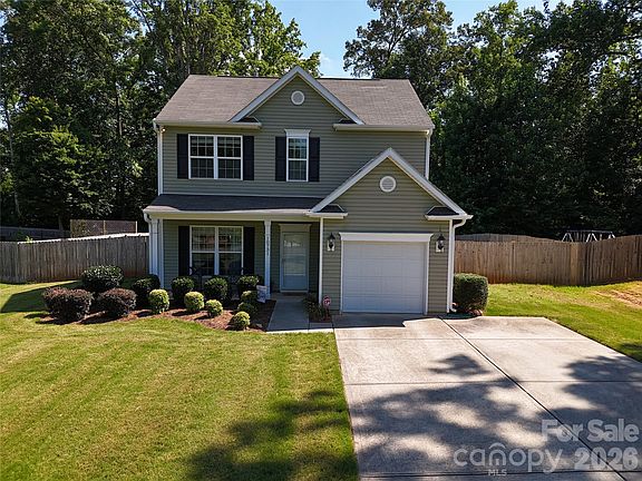 2nd image of 10731 Forest Dr
