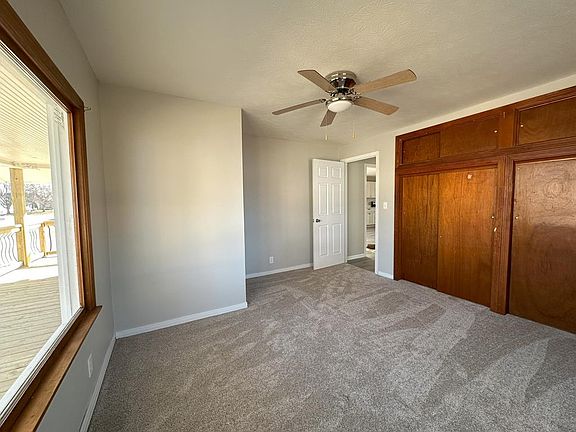 5th image of 721 N 5th St
