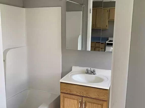 3rd image of 1316 Jefferson Ave #1