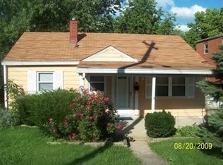 56 Sanders Dr, Florence, KY 41042