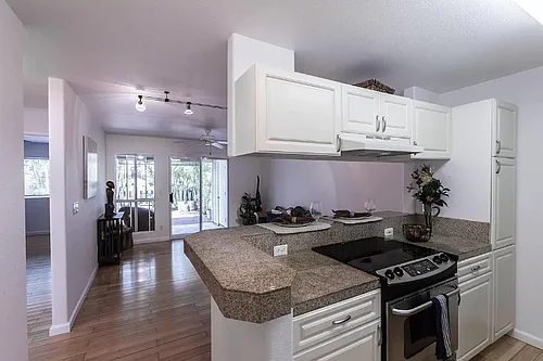 75-6081 Alii Dr Photo 1