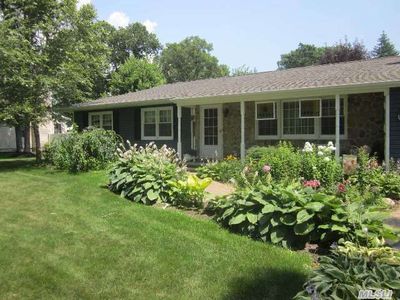 259 Breeze Ave, Ronkonkoma, NY, 11779