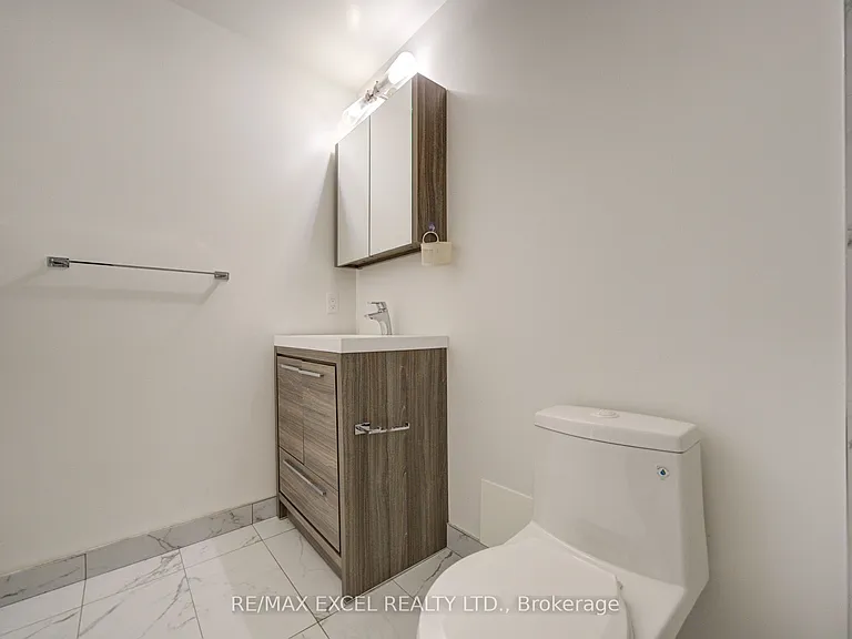 8 Rouge Valley Dr W #609B — Photo 21