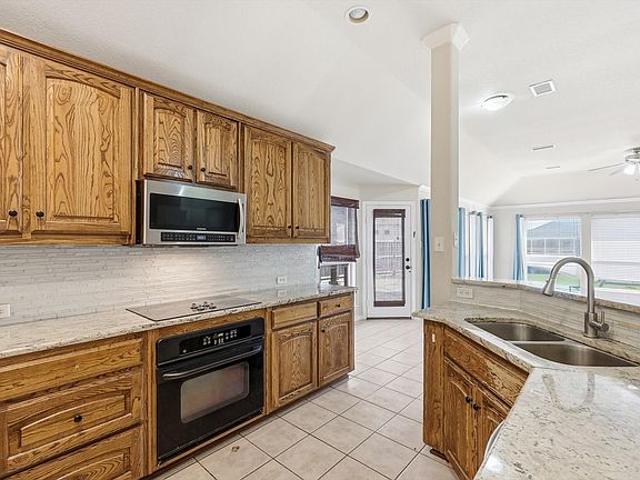 3rd image of 12313 Ark Rd