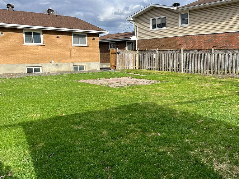 1540 Maxime St #B — Photo 20