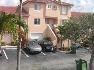 172 Riviera Cir, Fort Lauderdale, FL 33326