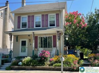 117 S Canal St, Walnutport, PA 18088