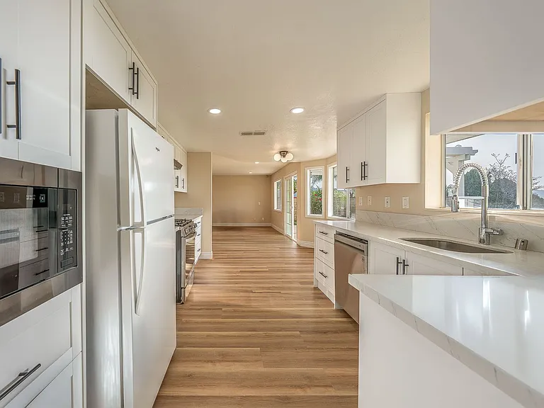 753 View Ln — Photo 12