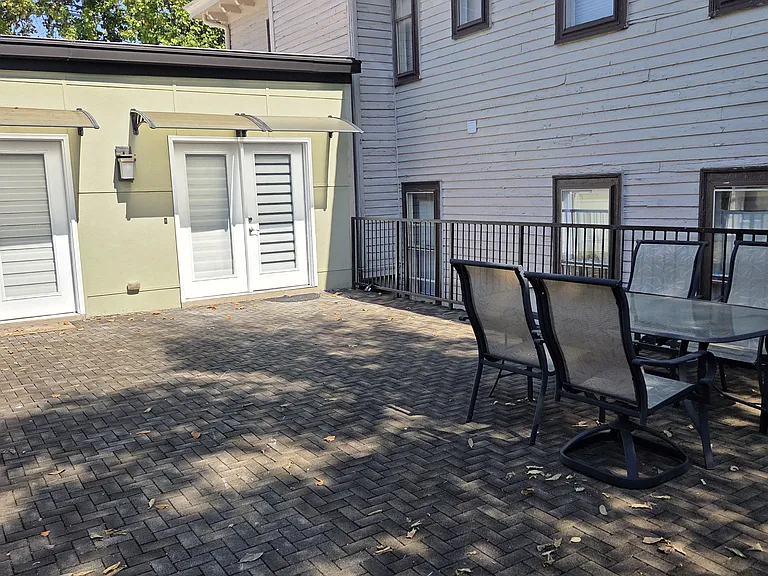 1216 Bardstown Rd #2 — Photo 15