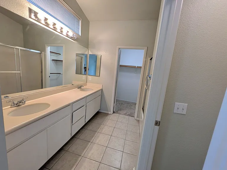 43318 Calle Mataro — Photo 10
