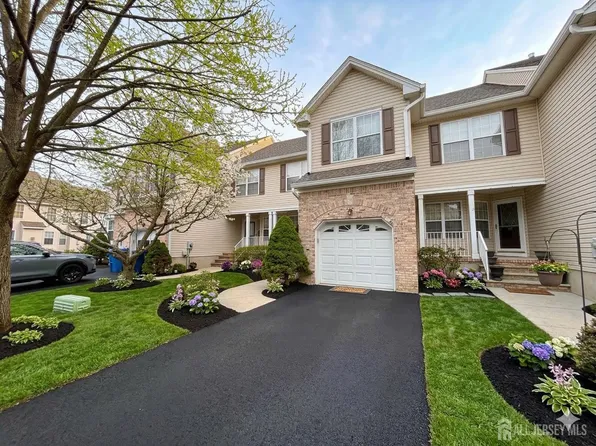 114 Jared Dr, North Brunswick, NJ 08902