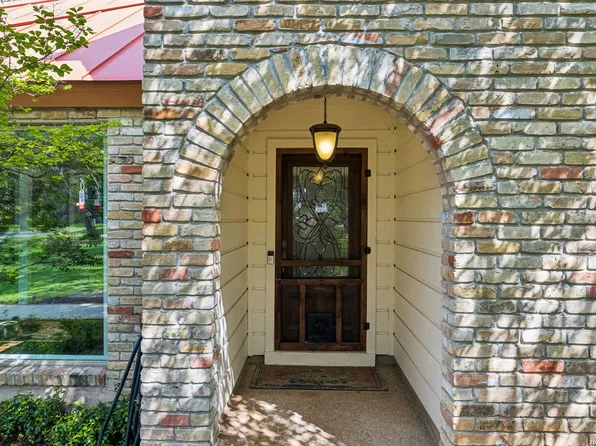 109 LONG BOW RD, Shavano Park, TX 78231
