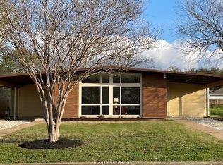 605-607 Mary Lake Dr, Bryan, TX 77801
