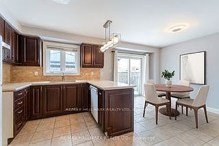 3rd image of 241 Featherstone Rd