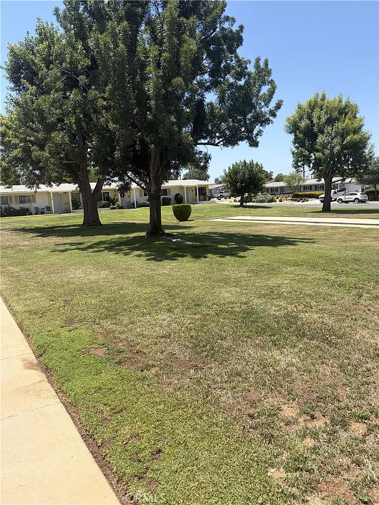 1 bed, 729 sqft, $1,850 — Photo 2