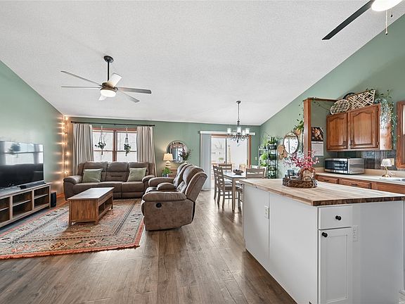 4th image of 1616 Hamer Dr NW