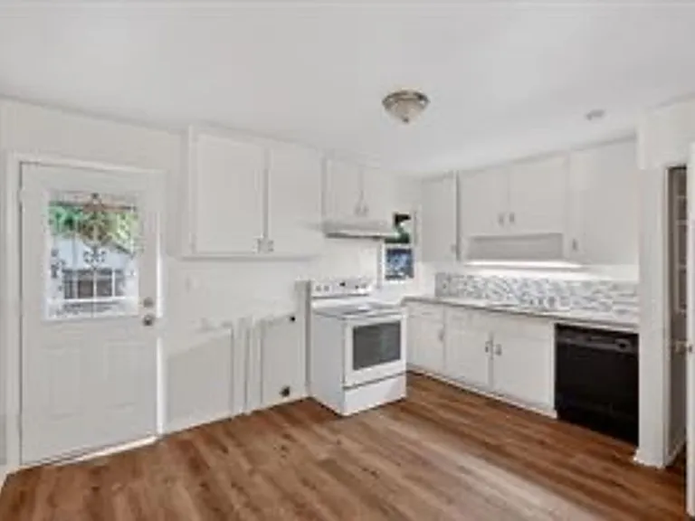 4709 Mayfair St — Photo 35