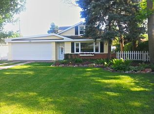 9127 26th Pl, Brookfield, IL 60513