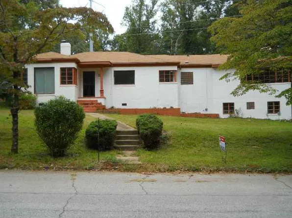 2195 Venetian Dr SW, Atlanta, GA 30311