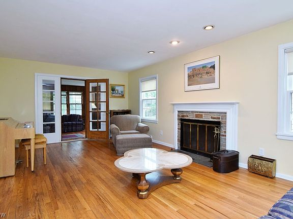 5th image of 21018 Halburton Rd