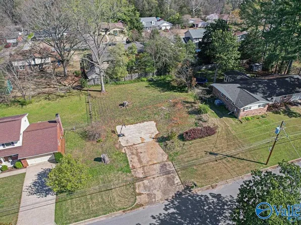 913 San Ramon Ave SE, Huntsville, AL 35802