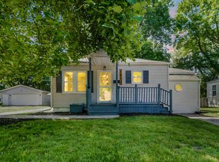 1006 Beech St, Valparaiso, IN 46383