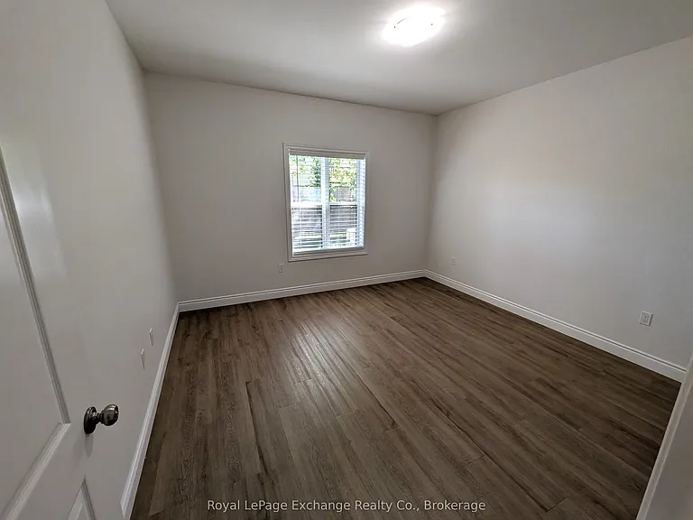 775 Campbell Ave #11 — Photo 9