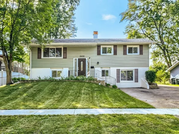 2050 Shepard Rd, Hoffman Estates, IL 60169